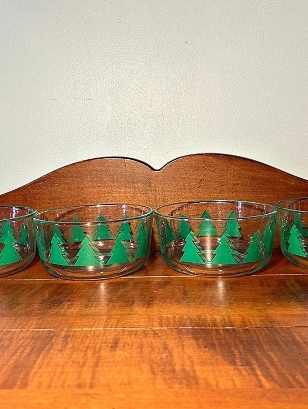 Set of 4 - Four Cup 4C Christmas Tree Pyrex Glass Storage Bowls - no lids 6” x 3